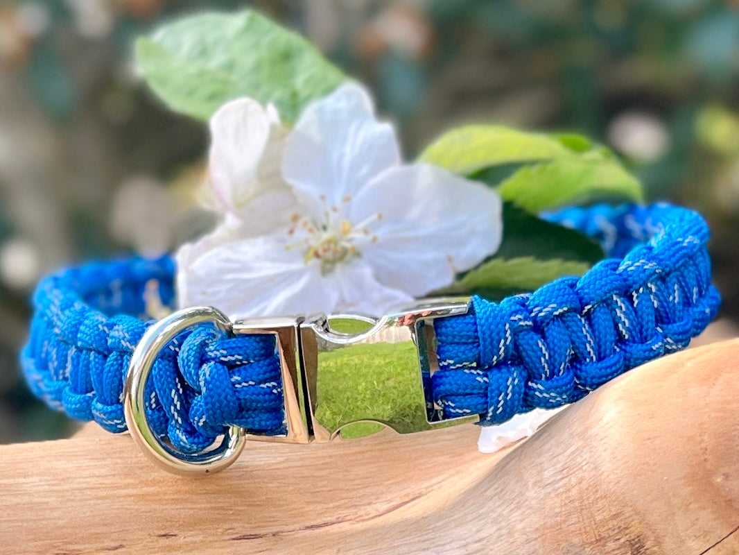 handmade paracord dog collar