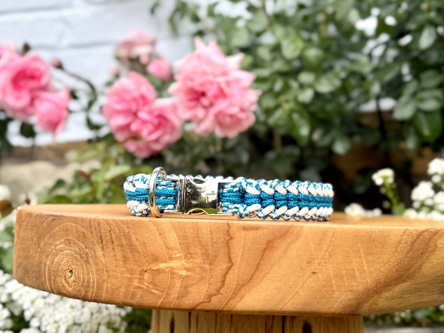 handmade paracord dog collar